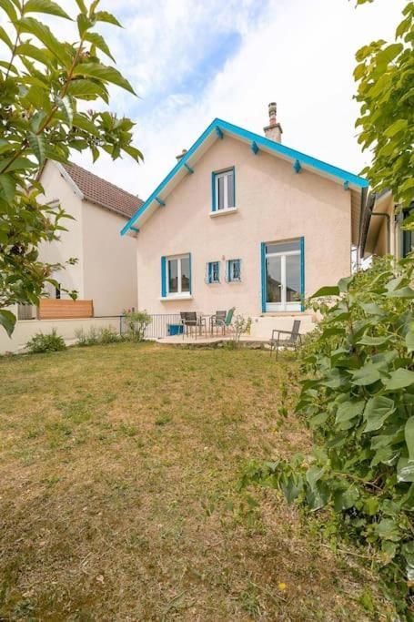 Villa Le Montrachet à Dijon Extérieur photo